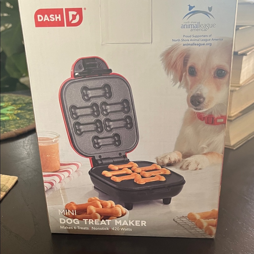 Ash Red Mini Dog Treat Maker new - Picture 3 of 4